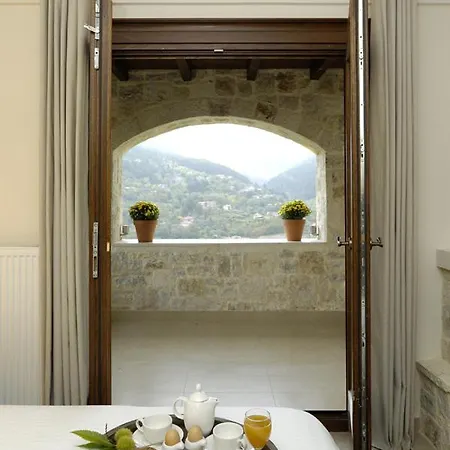 Styga Mountain Hotel Zarouhla