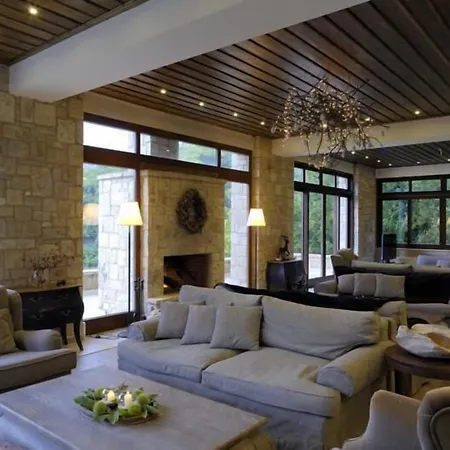 Styga Mountain Szálloda 3*